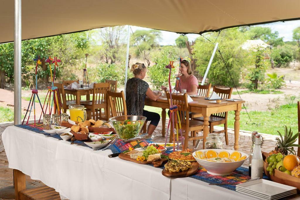 Villa Tlouwana Camp Kasane Exterior foto